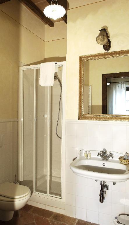 צ'יביטלה אין ואל די קיאנה Locanda Antico Borgo מראה חיצוני תמונה